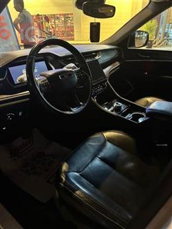 Jeep Grand Cherokee L